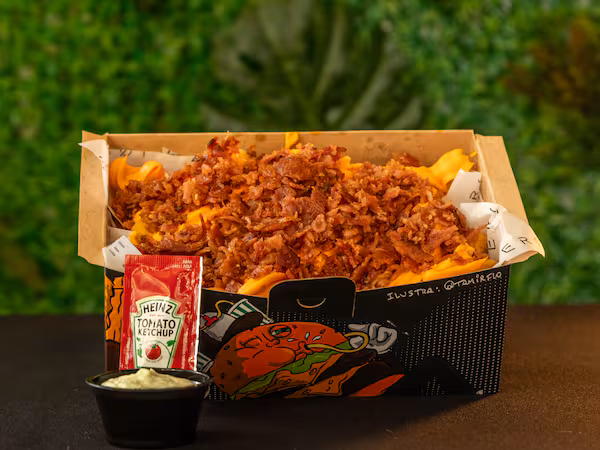 Fritas com Bacon e Cheddar